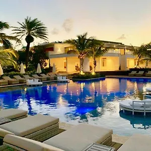hodges-bay-club-spa.comcaribbean.com/