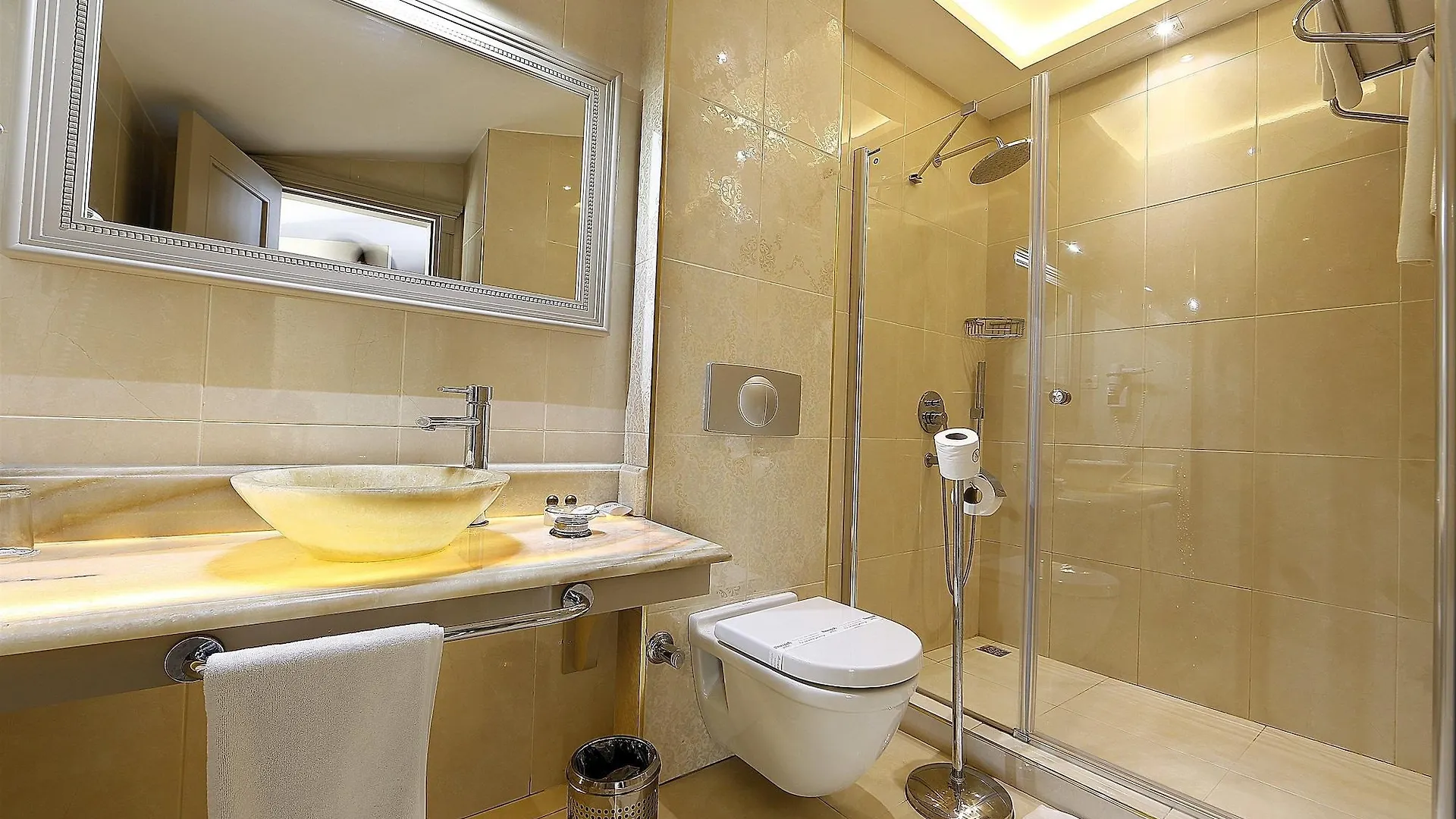 **** Hotel Fuat Pasa Oteli - Special Category Bosphorus Istanbul Türkei